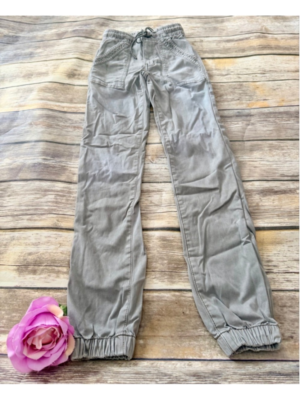 AMERICAN EAGLE OLIVE GREEN JOGGERS-00